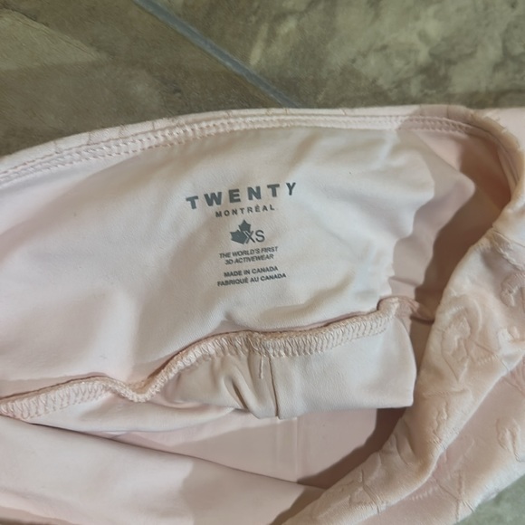 Twenty Montreal baby pink flamingo biker athletic yoga shorts XS - Picture 4 of 6